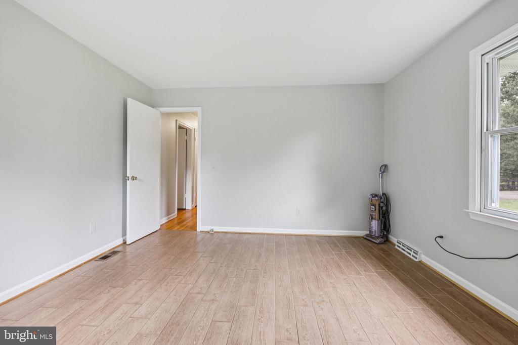 10102 FOXVILLE ROAD