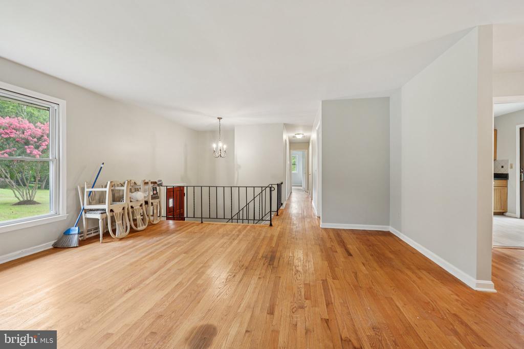 10102 FOXVILLE ROAD