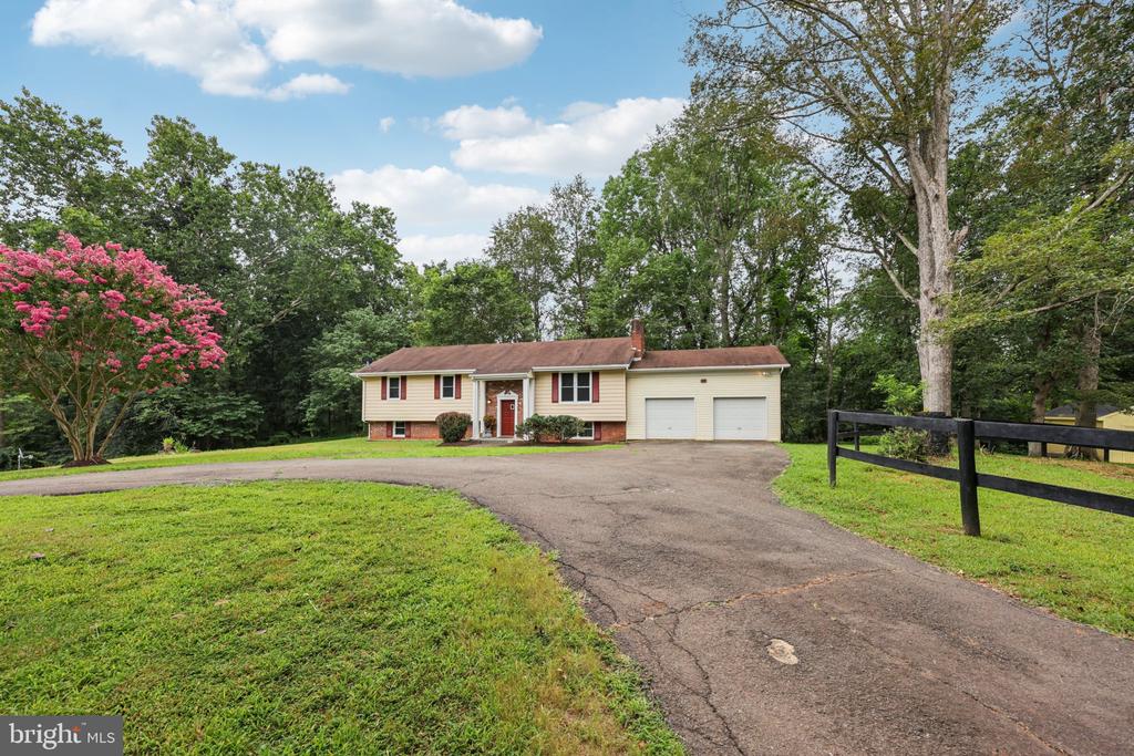 10102 FOXVILLE ROAD