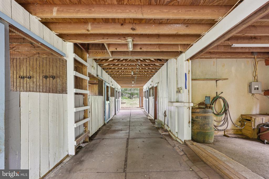 10102 FOXVILLE ROAD