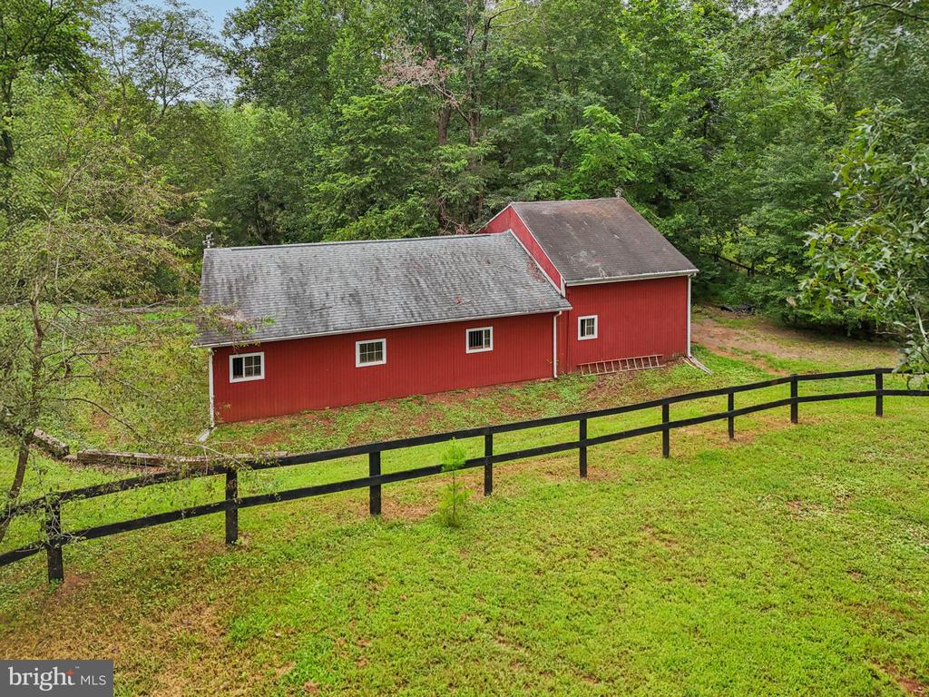 10102 FOXVILLE ROAD