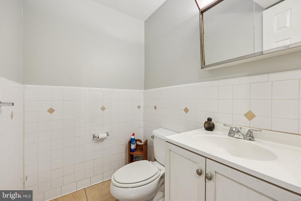 10102 FOXVILLE ROAD