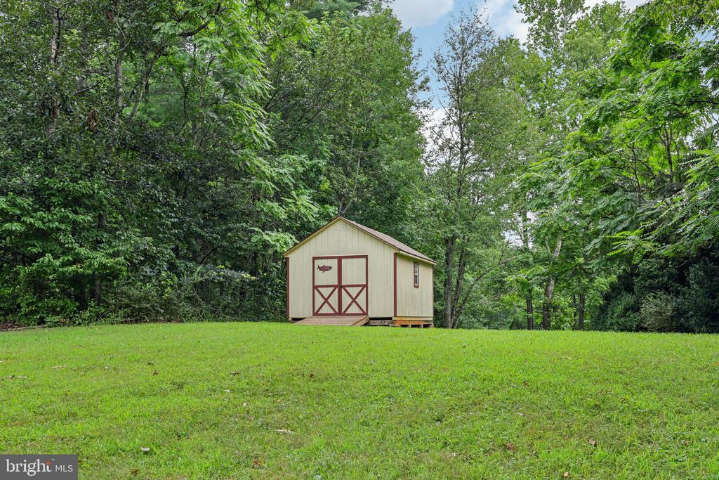 10102 FOXVILLE ROAD