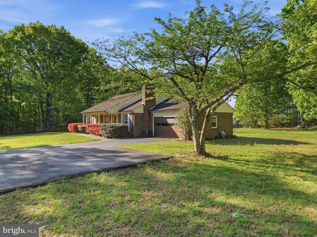 4201 GOLDMINE ROAD