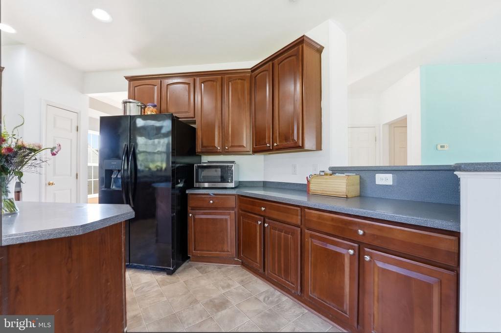 6678 CLARKES DRIVE