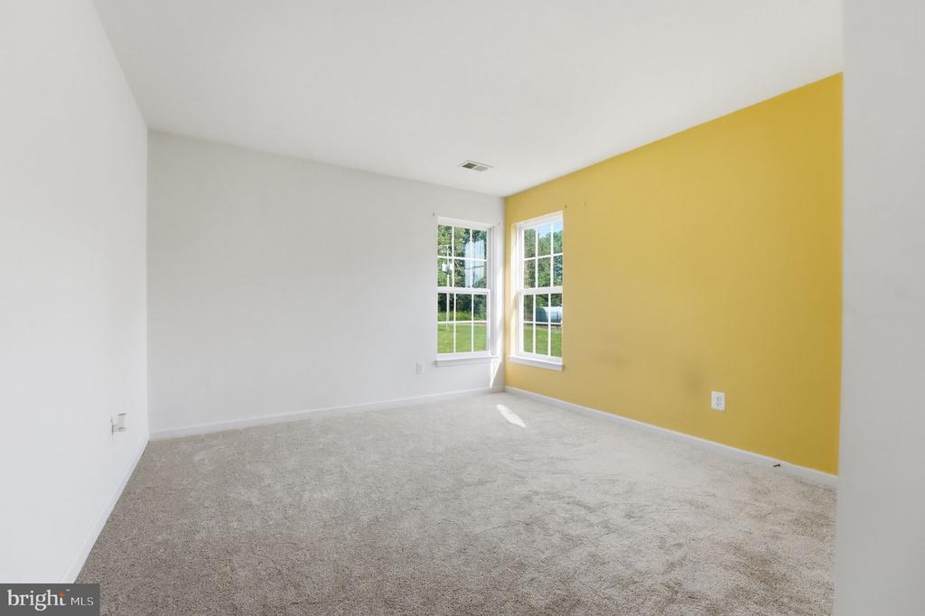 6678 CLARKES DRIVE