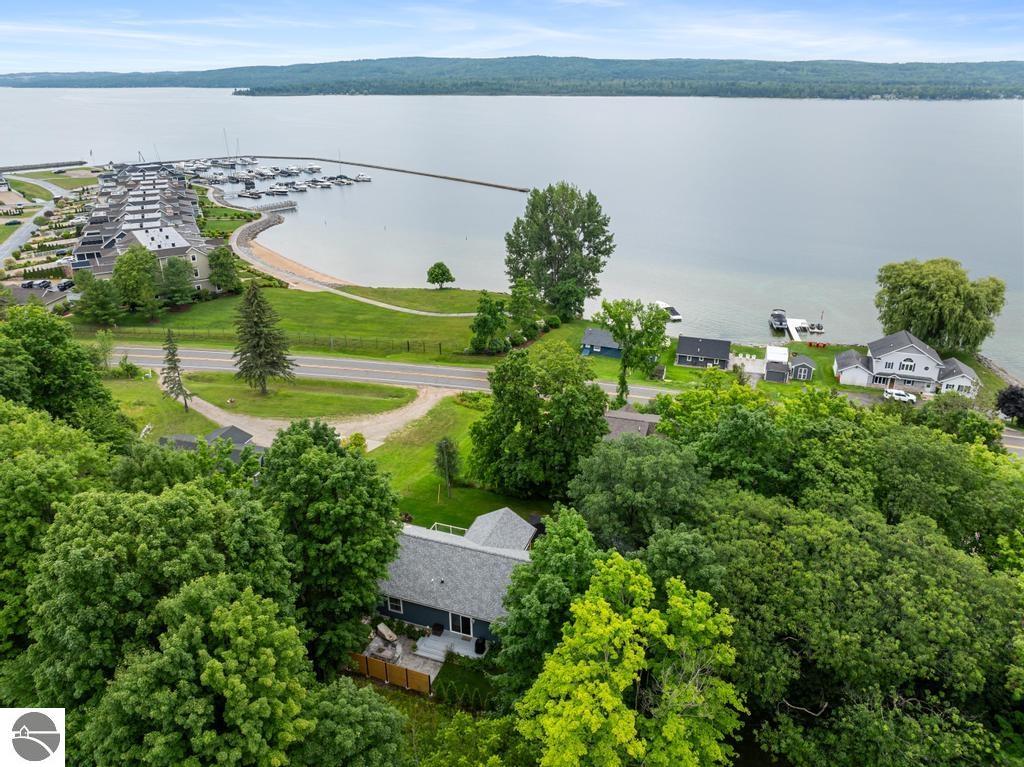 755 Blue Water Trail