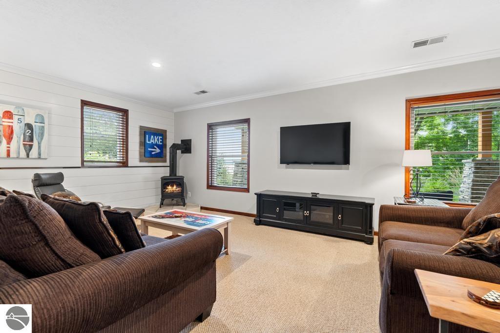 755 Blue Water Trail