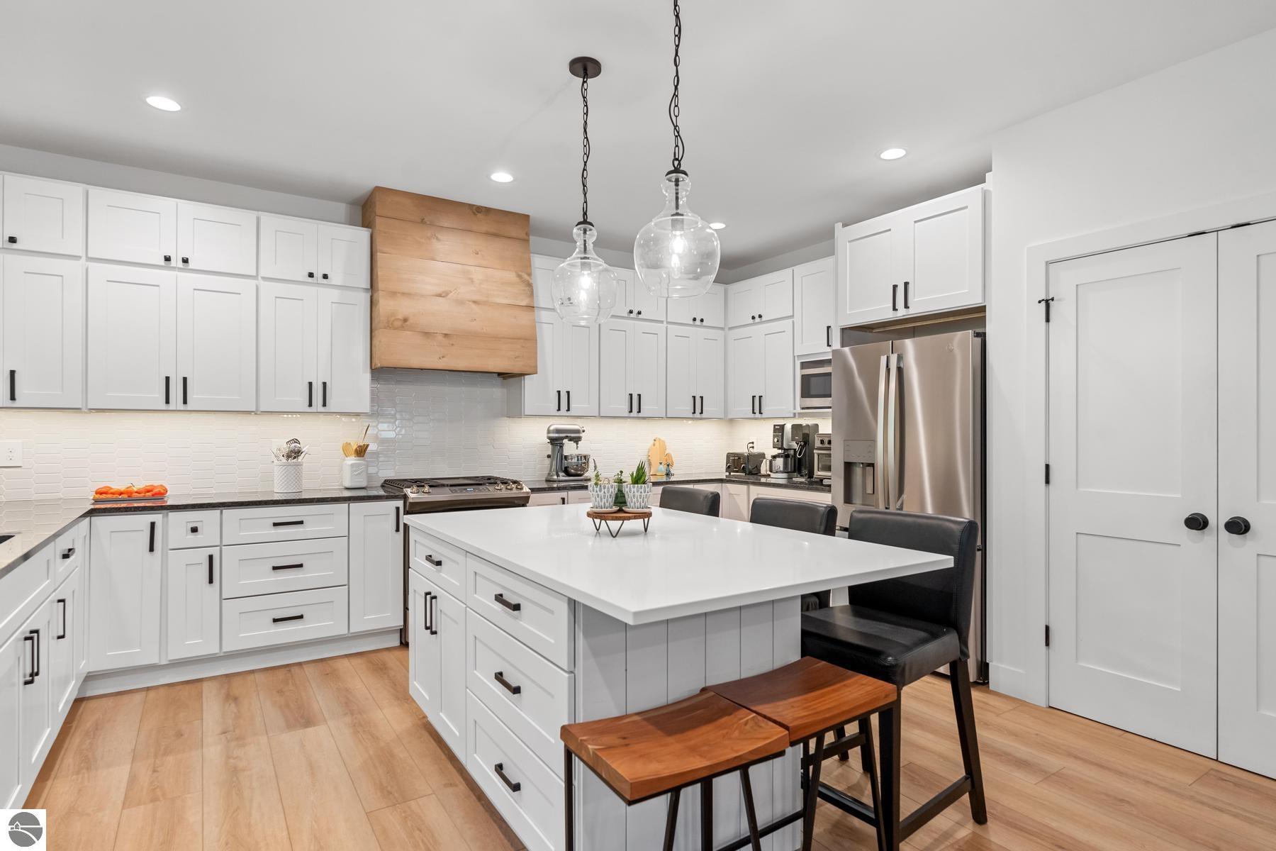 9173 Whippoorwill Lane