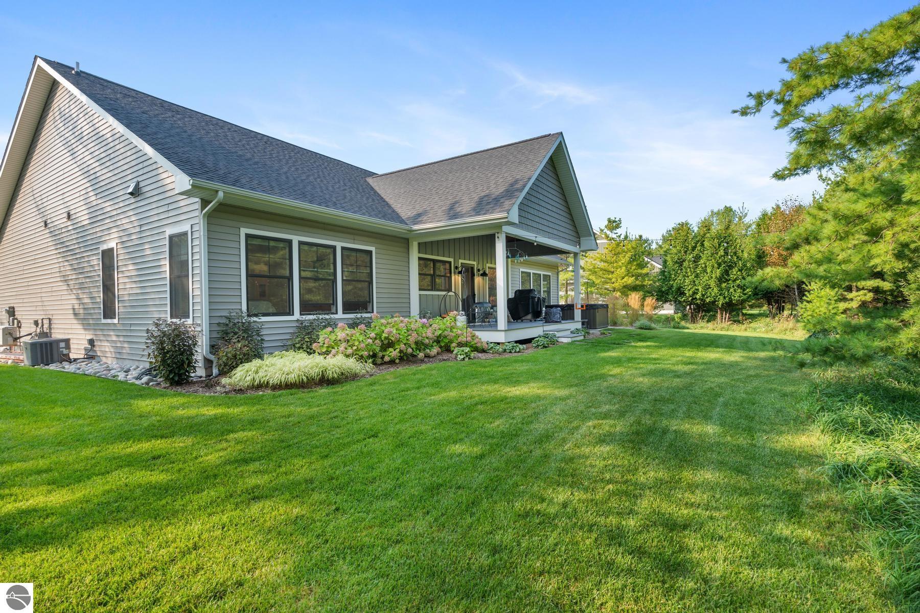 9173 Whippoorwill Lane