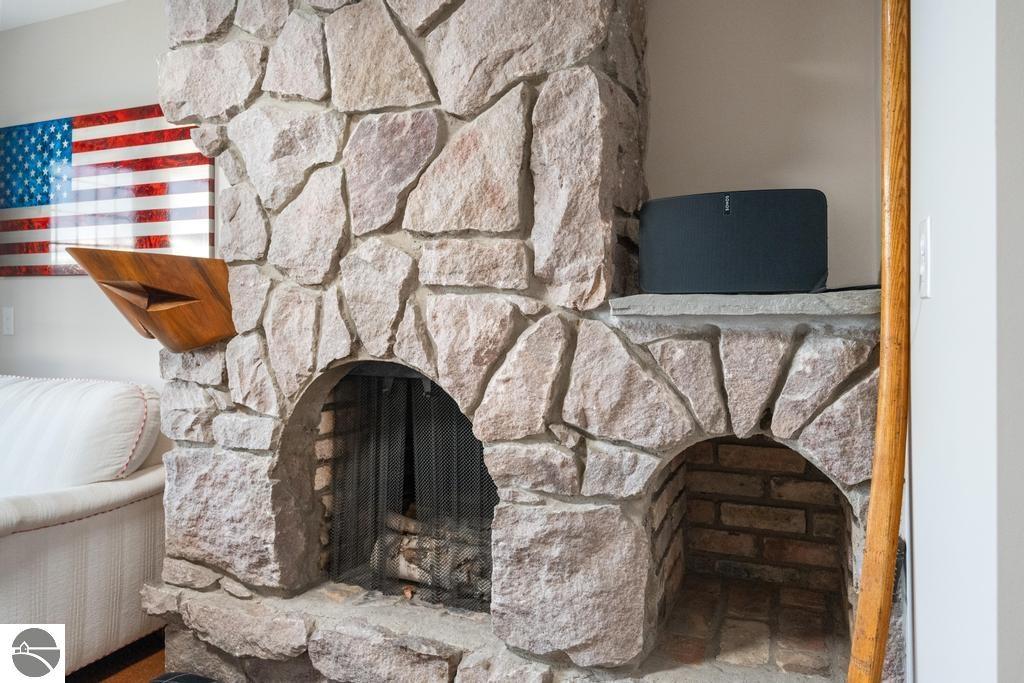 1 Thistle Downs Drive