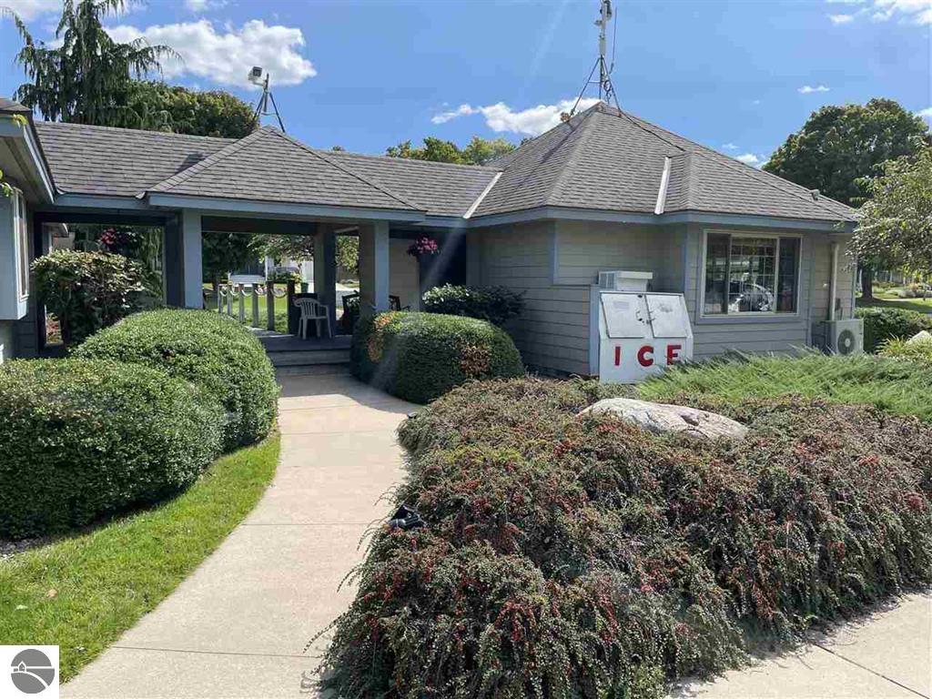 448 Front Street