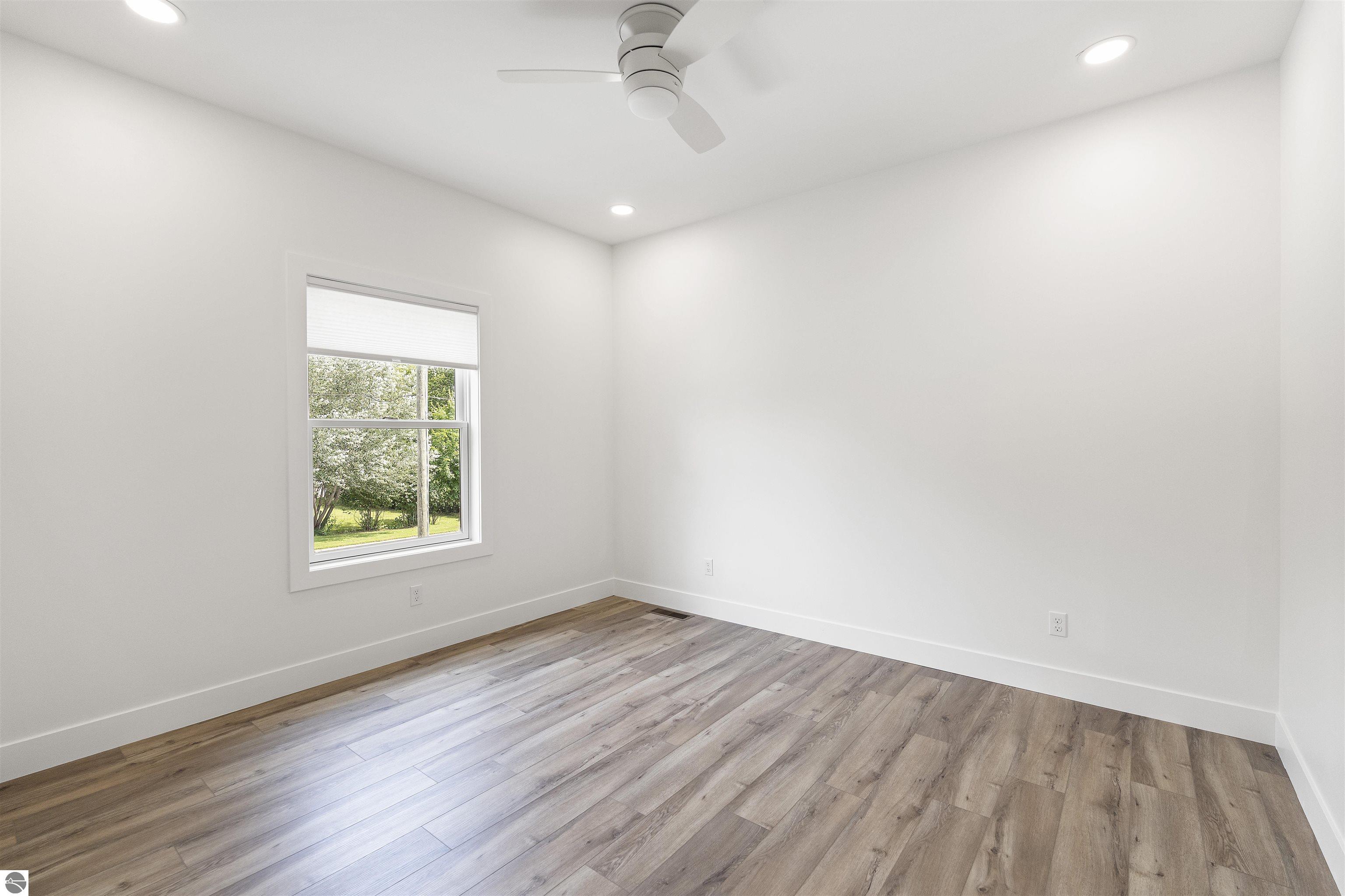 202 W Carpenter Street