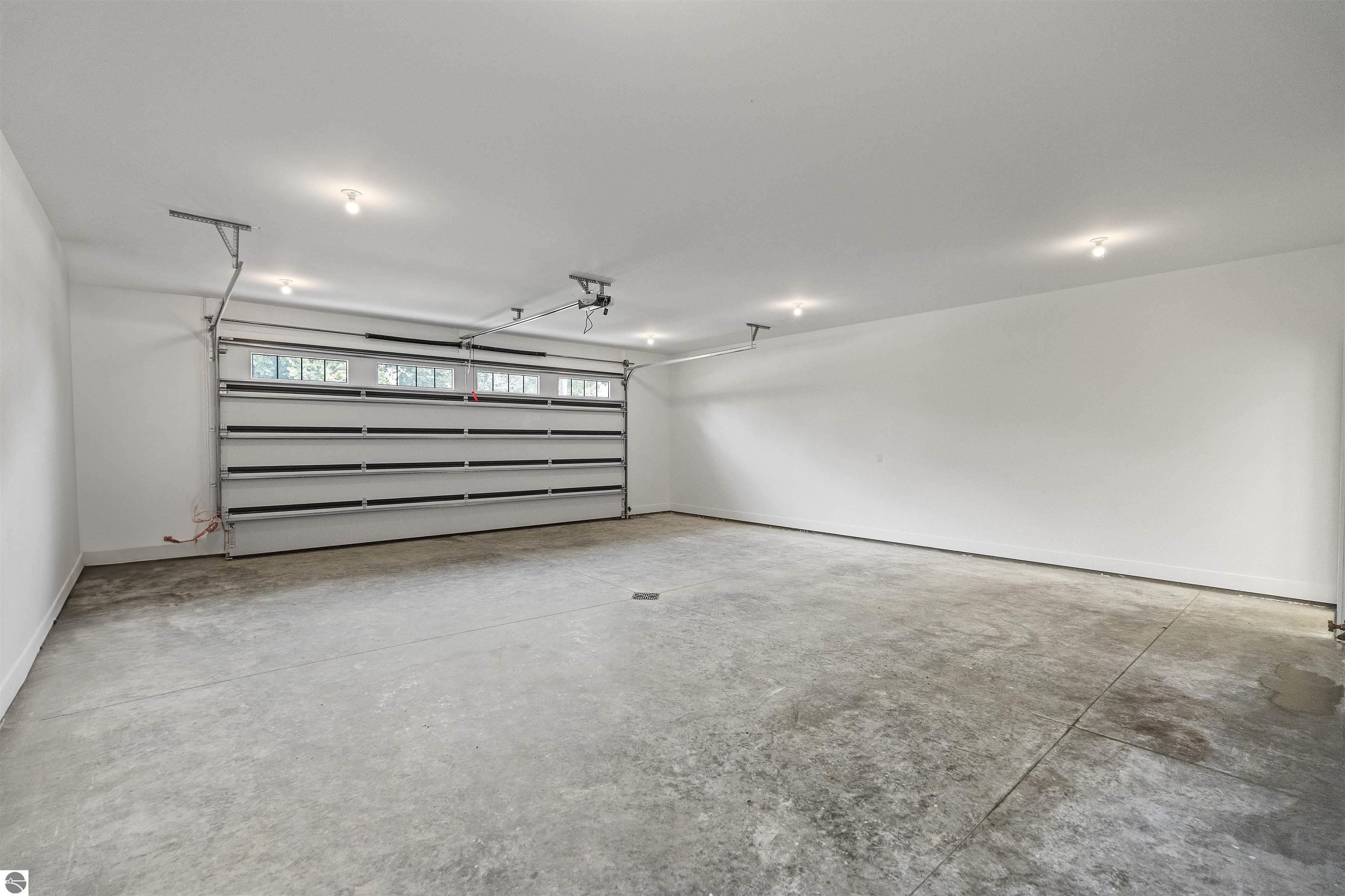 202 W Carpenter Street