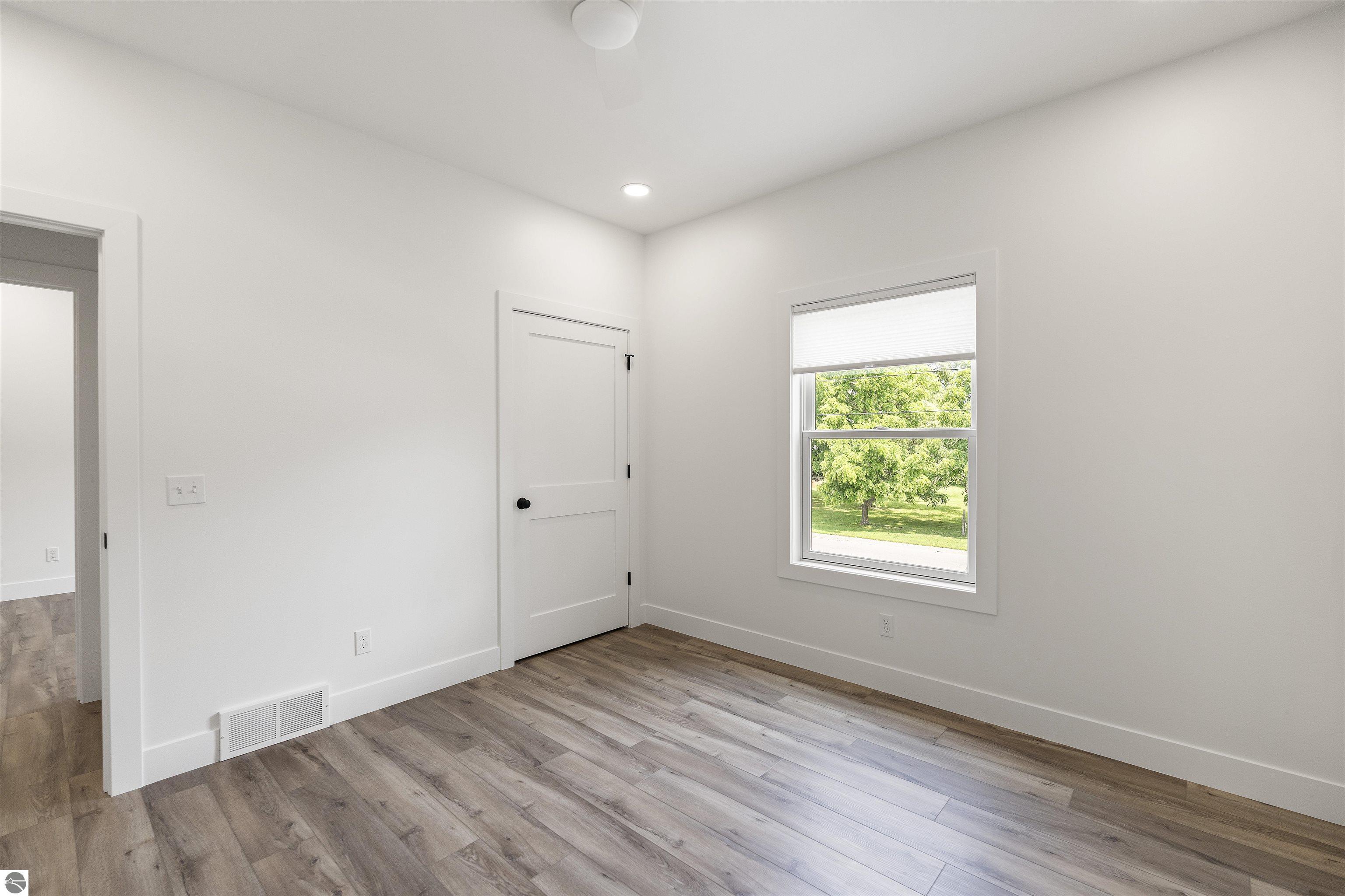 202 W Carpenter Street
