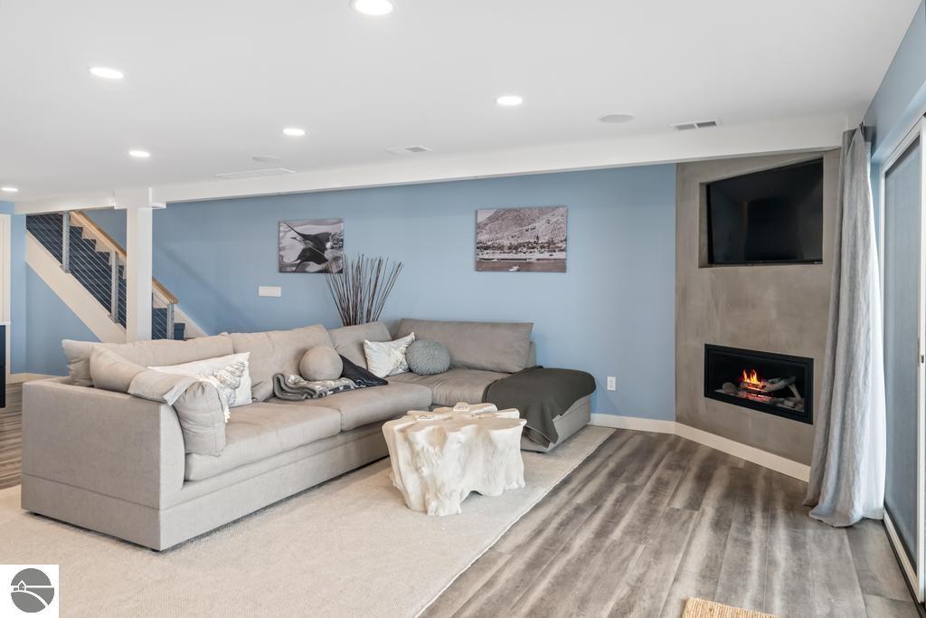 111B Belvedere Avenue