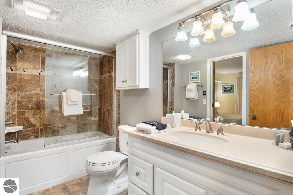 100 Michigan Avenue # 104 Unit: #104
