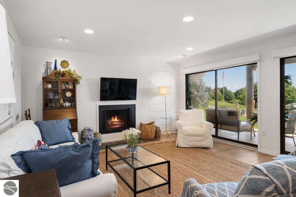 1026 Marina Bluff Drive # 13 Unit: #13