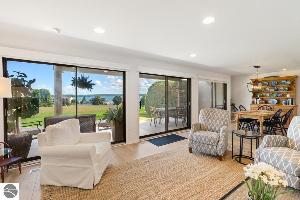 1026 Marina Bluff Drive # 13 Unit: #13