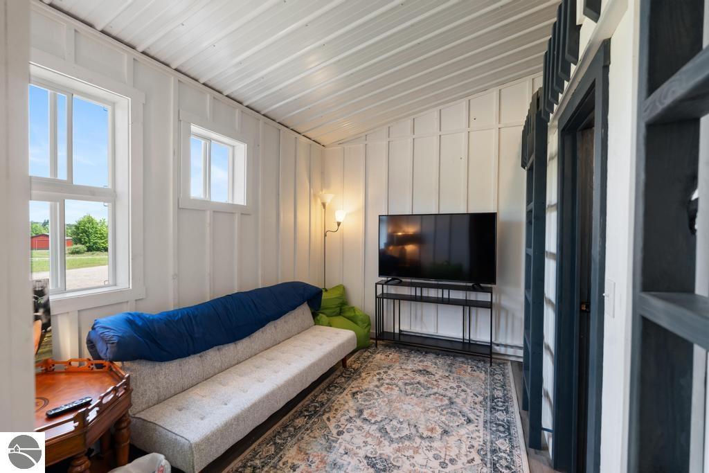 9235 Bailey Road
