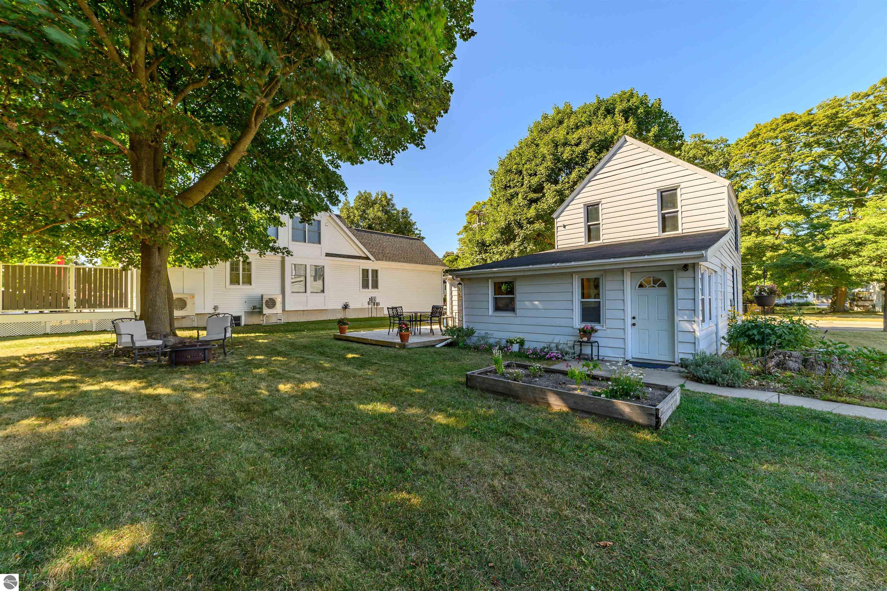 204 Petoskey Avenue