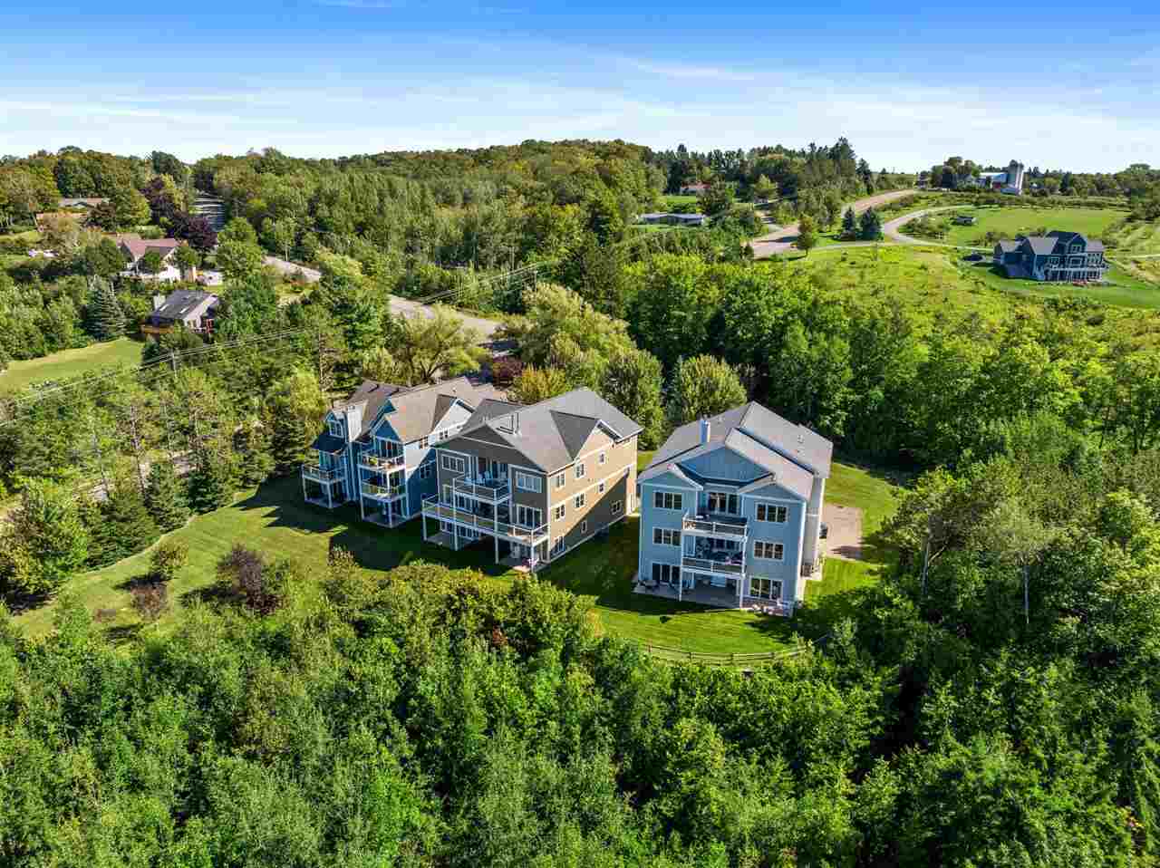 824 Resort Pike Road
