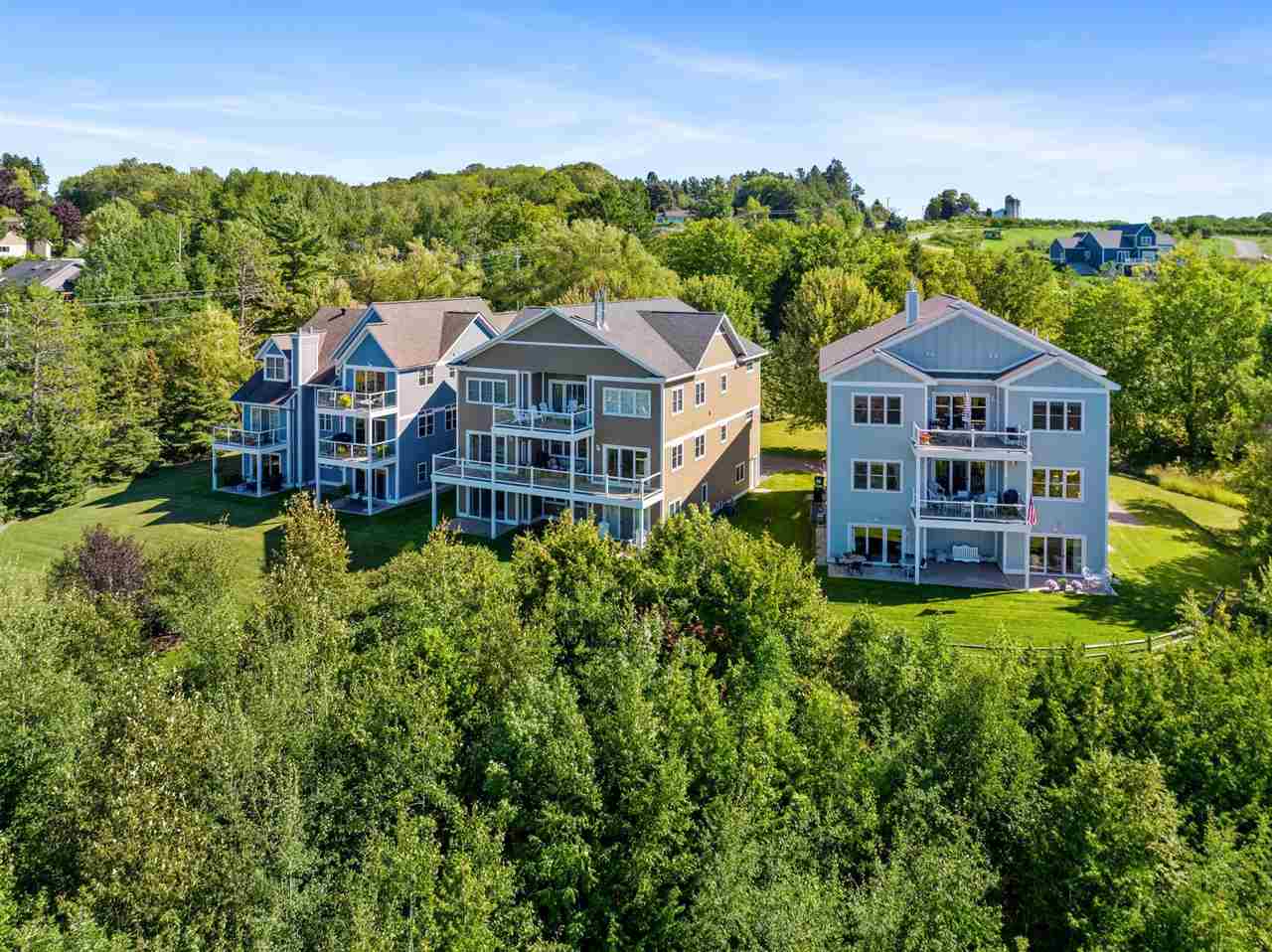 824 Resort Pike Road