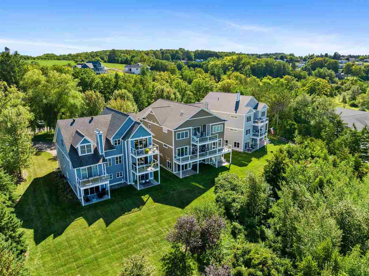 824 Resort Pike Road