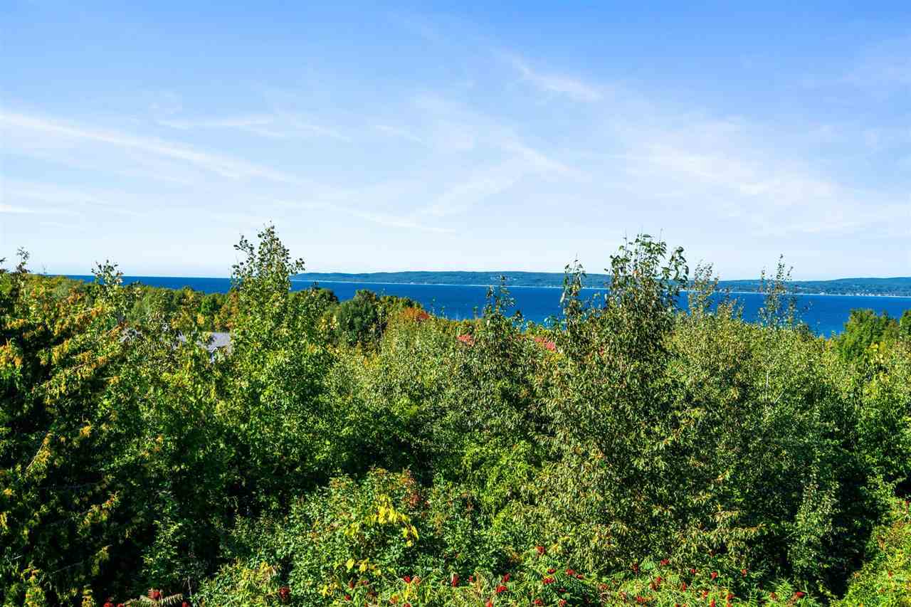 824 Resort Pike Road