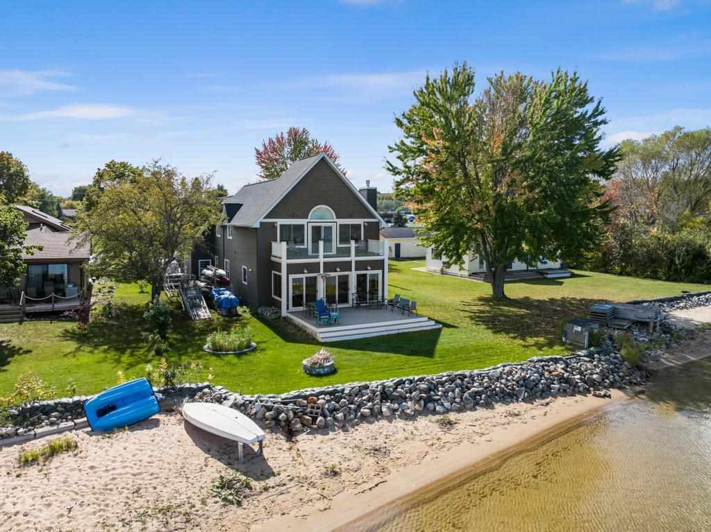 410 Dickens Drive