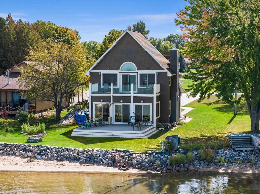410 Dickens Drive
