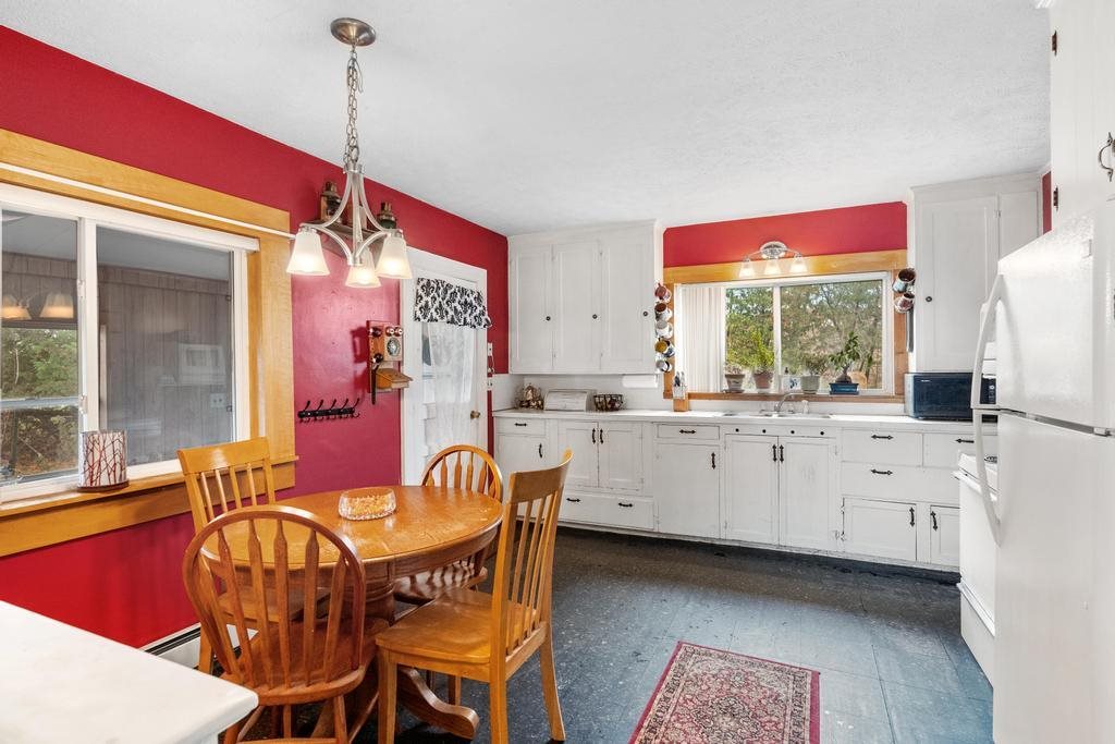 1305 Marion Center Road