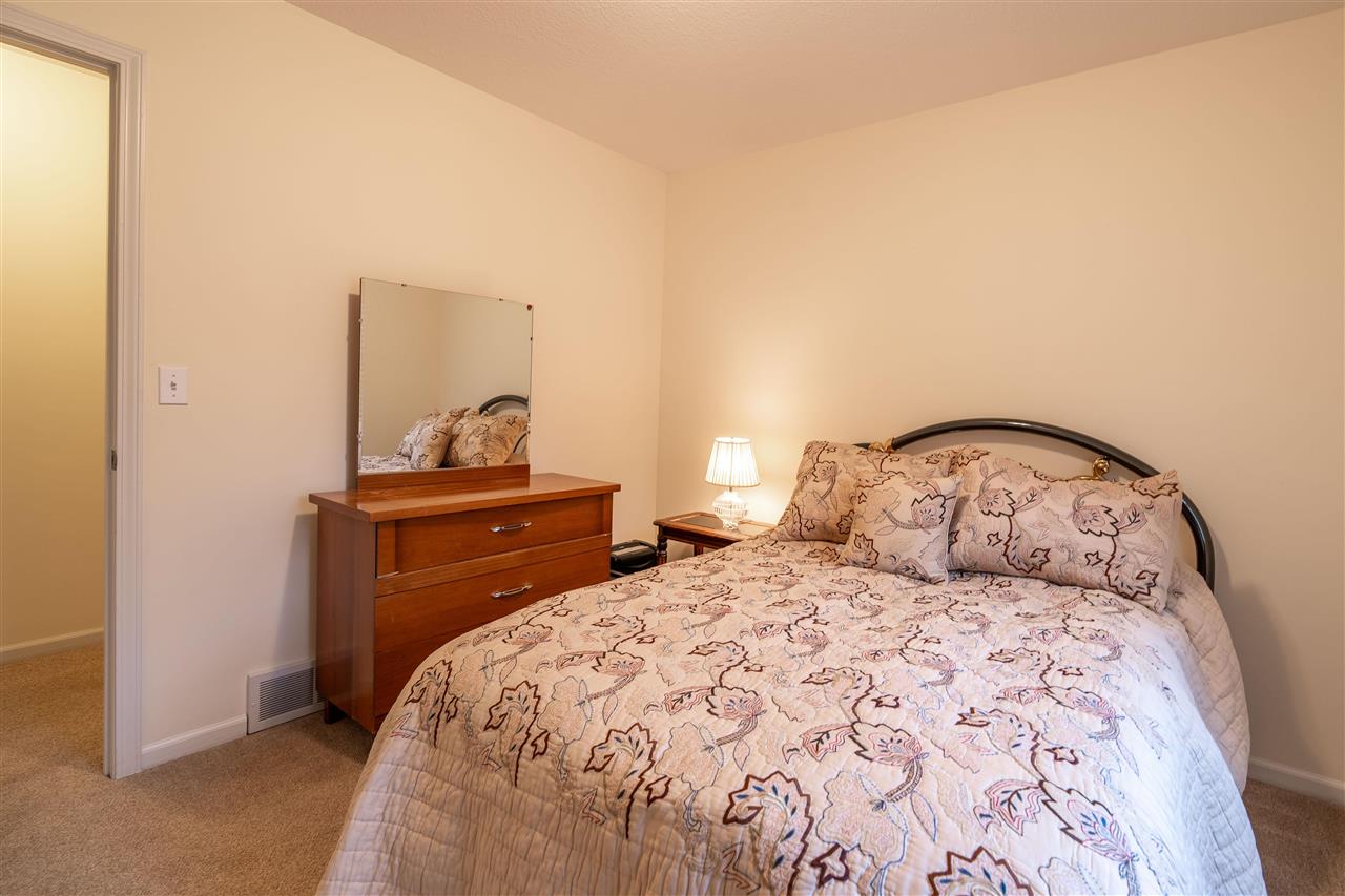 12129 Cottage Lane