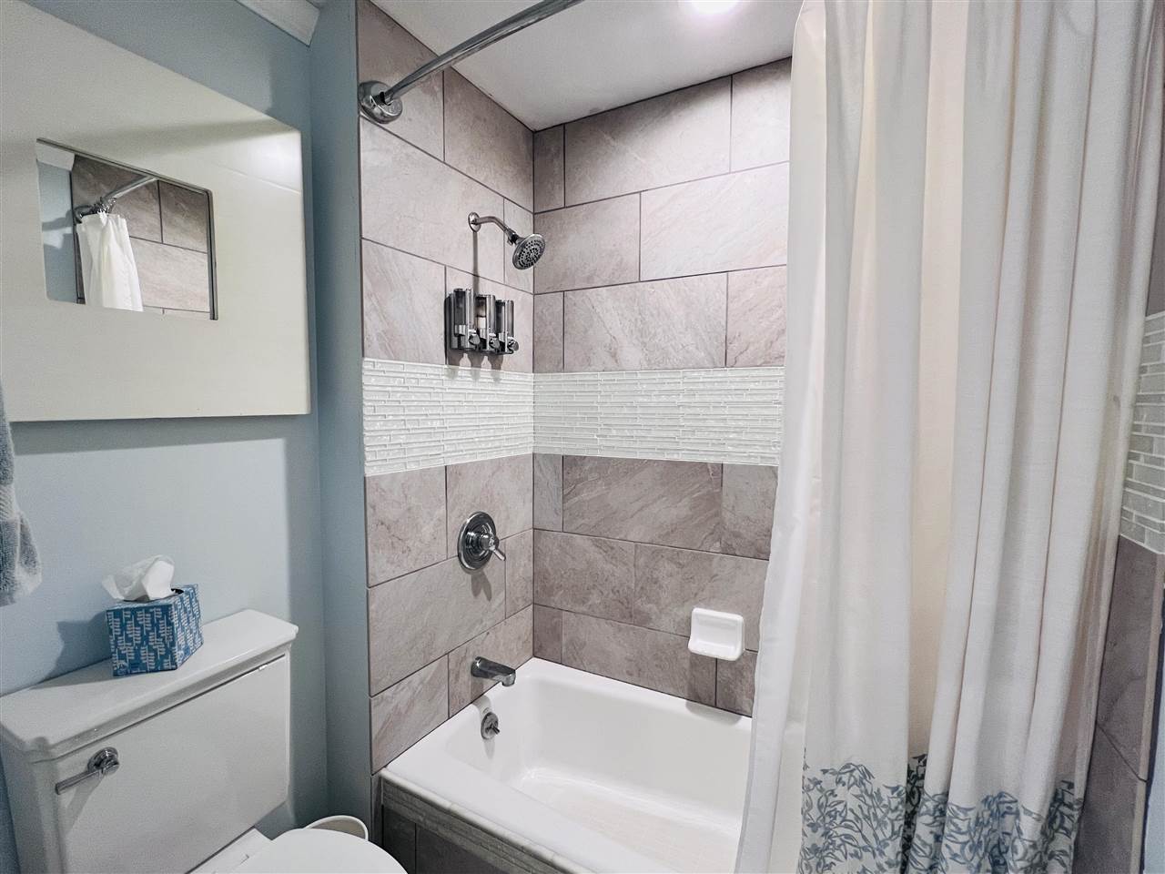 300 Front Street Unit: 103