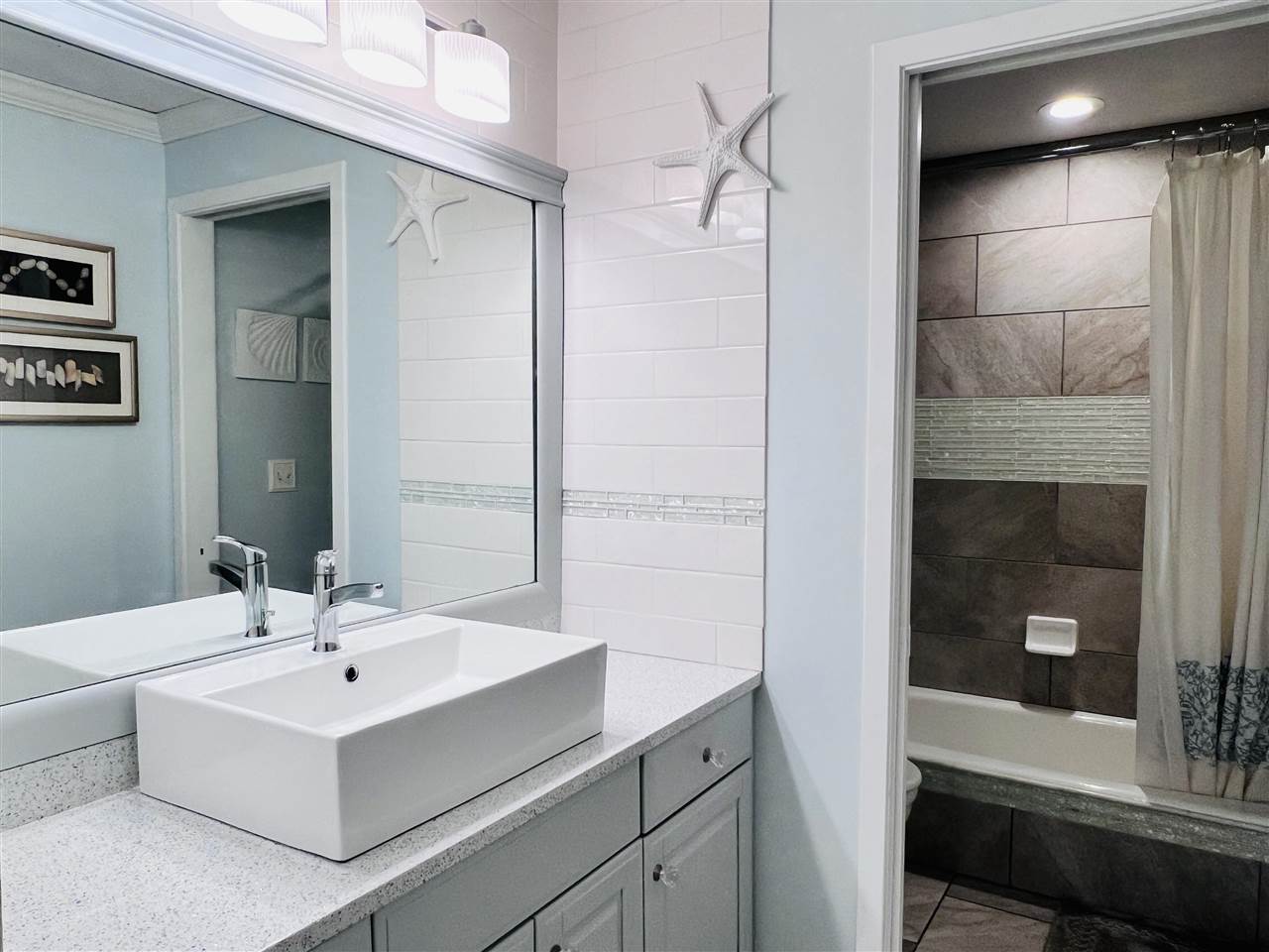 300 Front Street Unit: 103