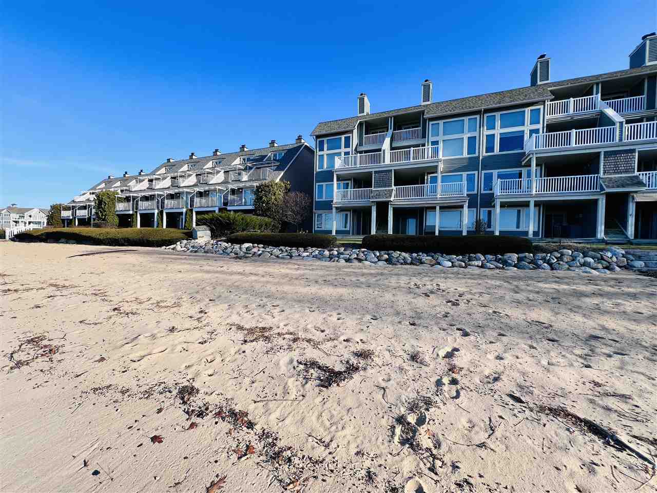 300 Front Street Unit: 103