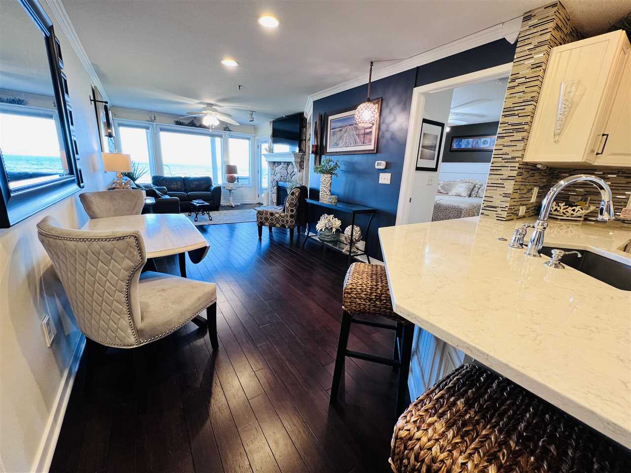 300 Front Street Unit: 103