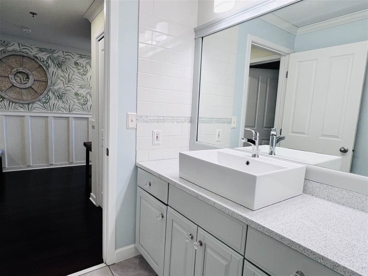 300 Front Street Unit: 103