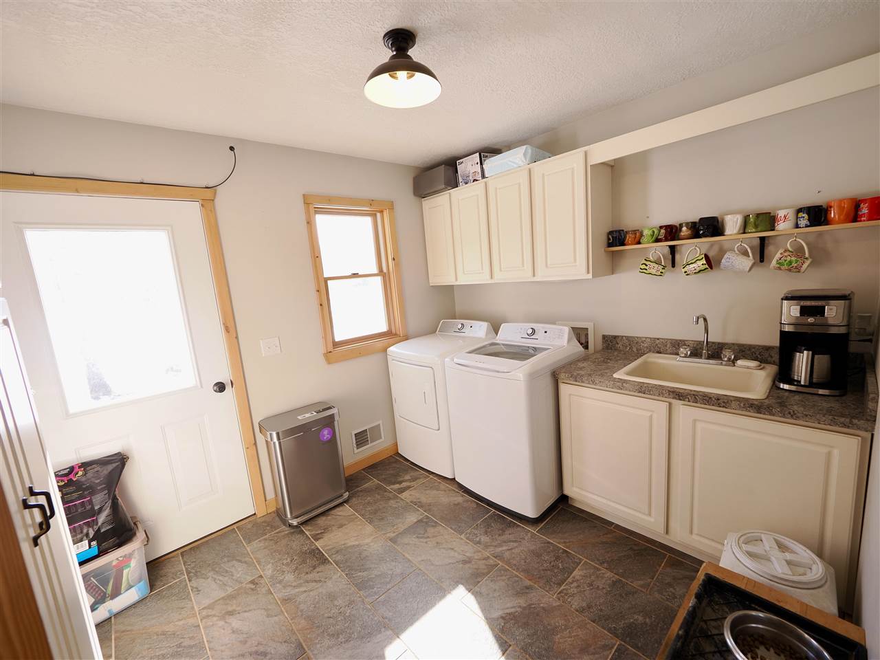 5583 Frontier Trail