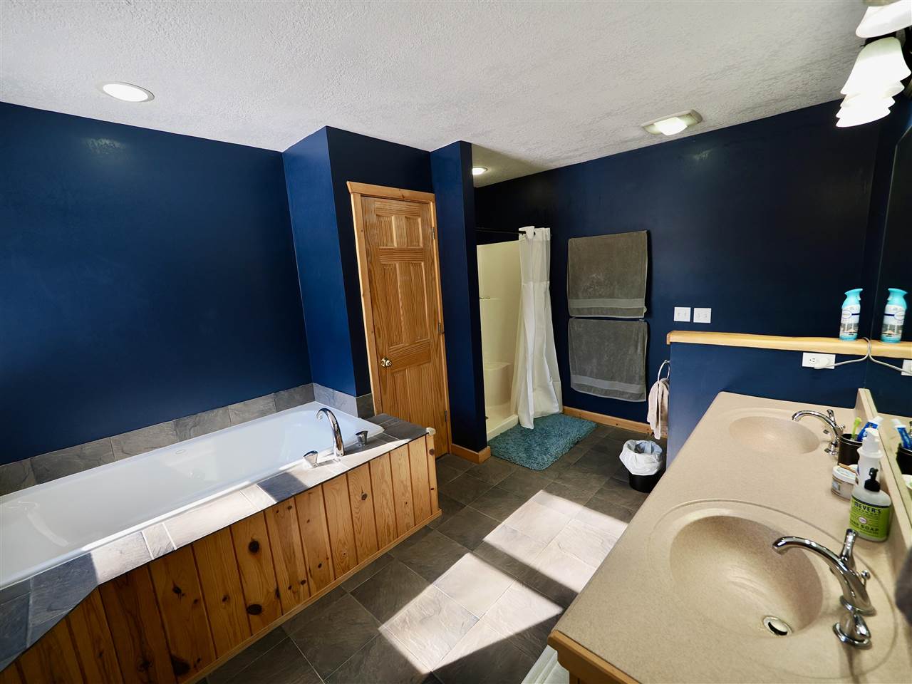 5583 Frontier Trail