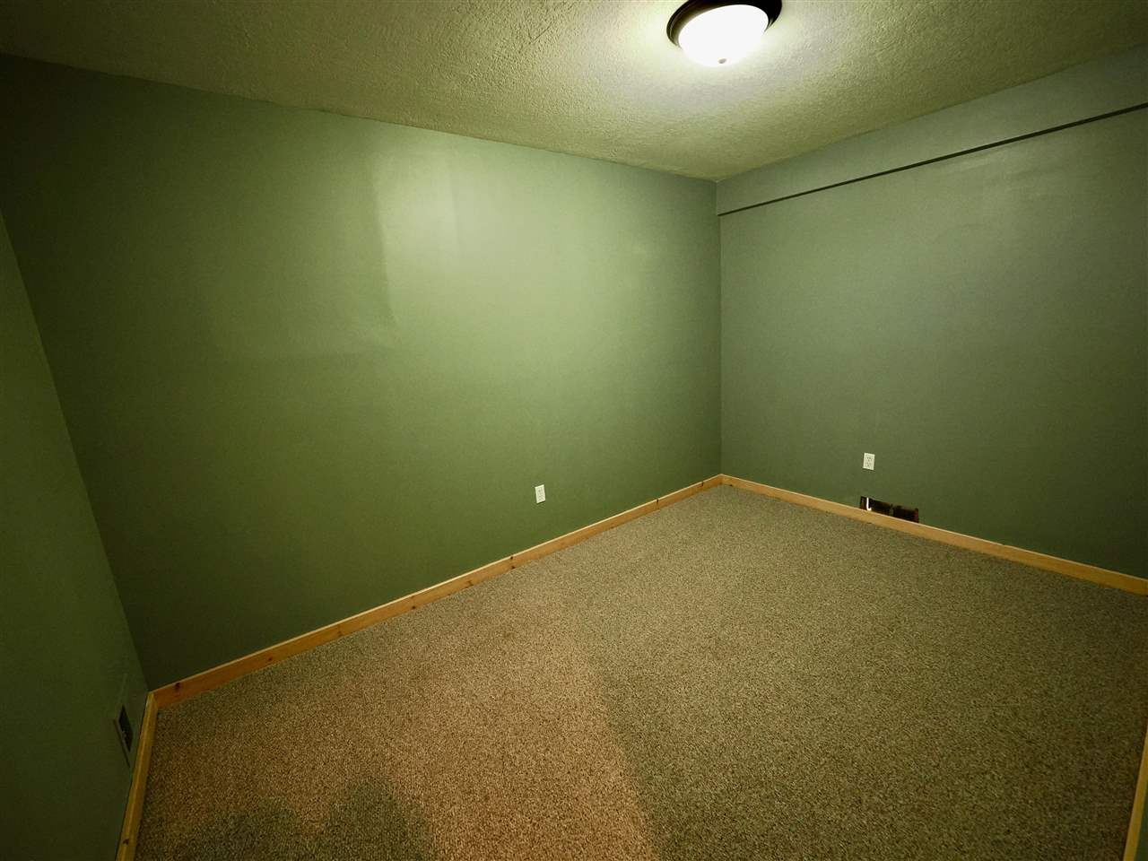 5583 Frontier Trail