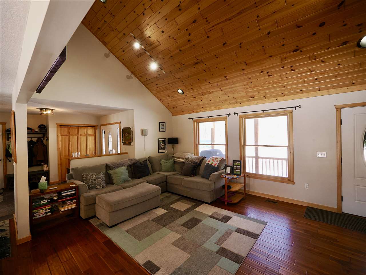 5583 Frontier Trail