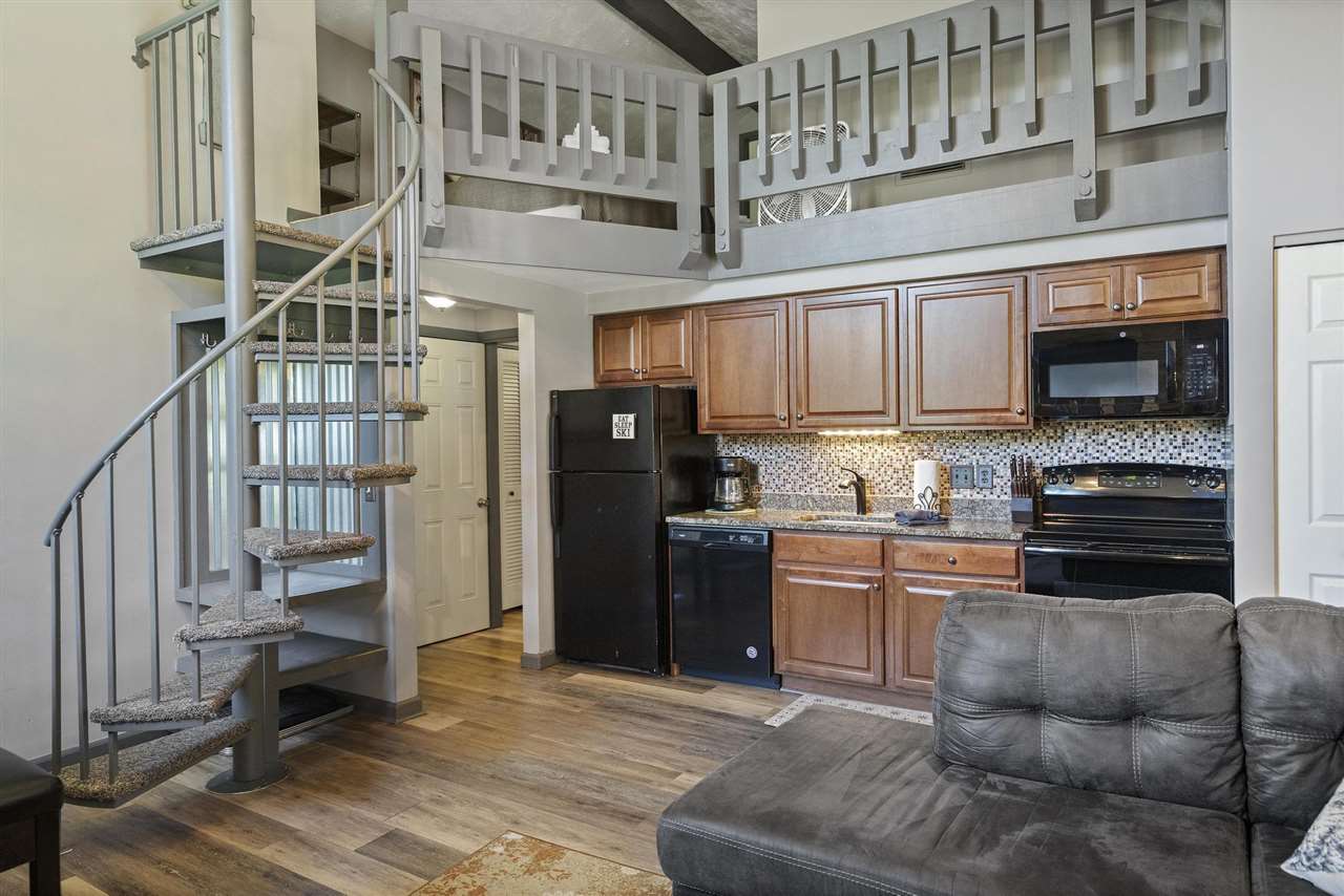 2553 Ramshead Condo Drive (PVT) Unit: N-457