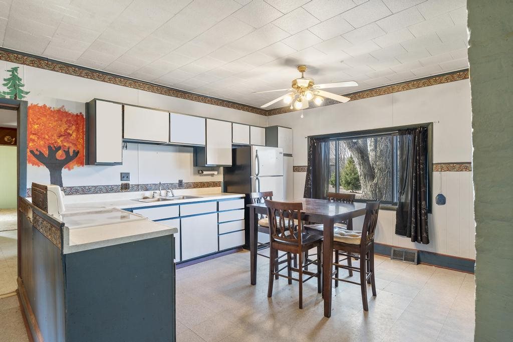 7552 Rogers Road
