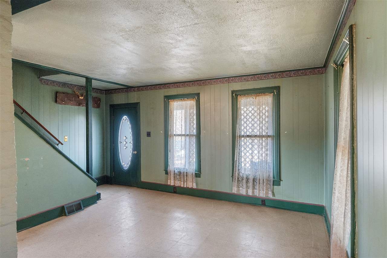 7552 Rogers Road