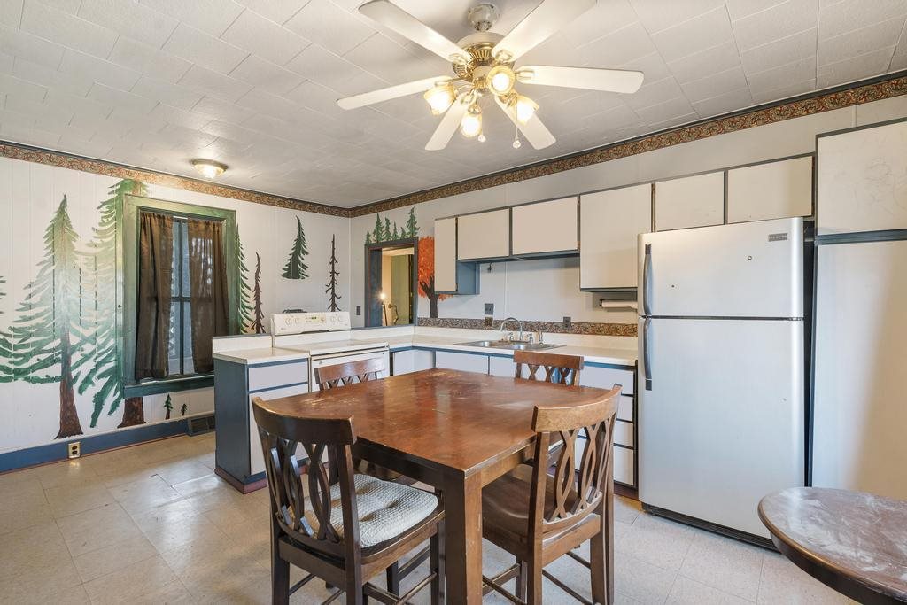 7552 Rogers Road