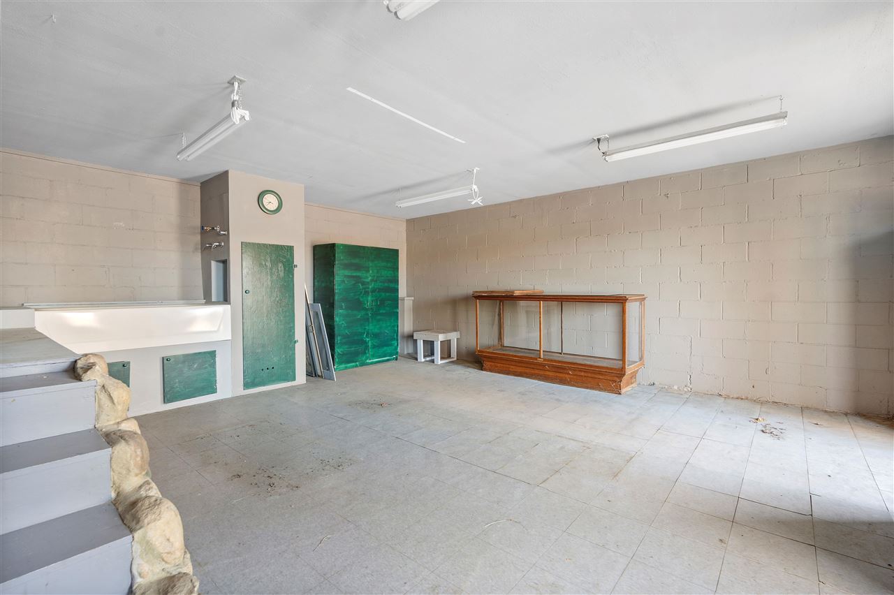 7552 Rogers Road