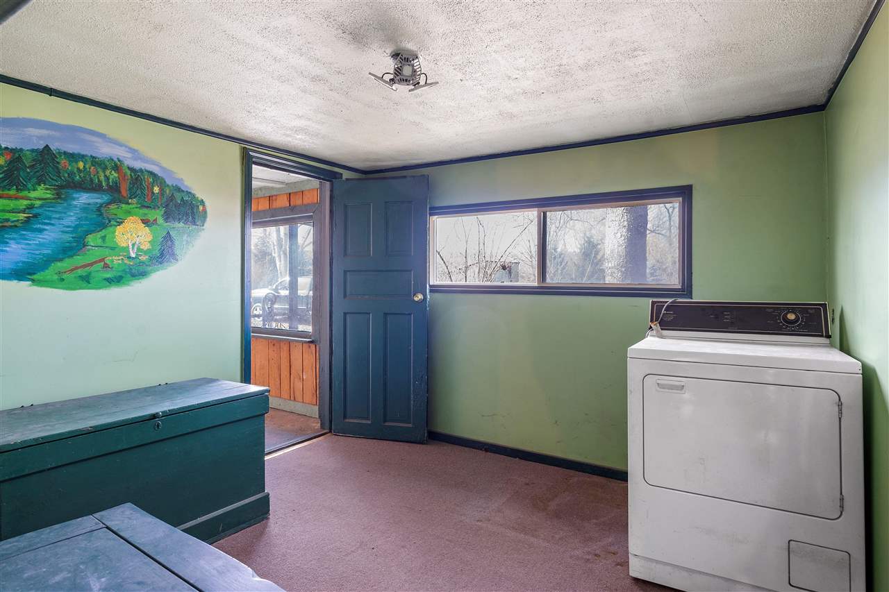 7552 Rogers Road