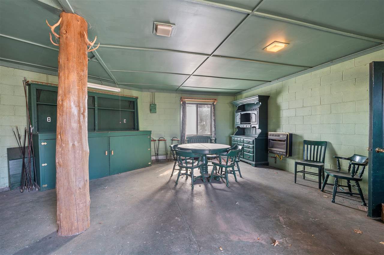 7552 Rogers Road