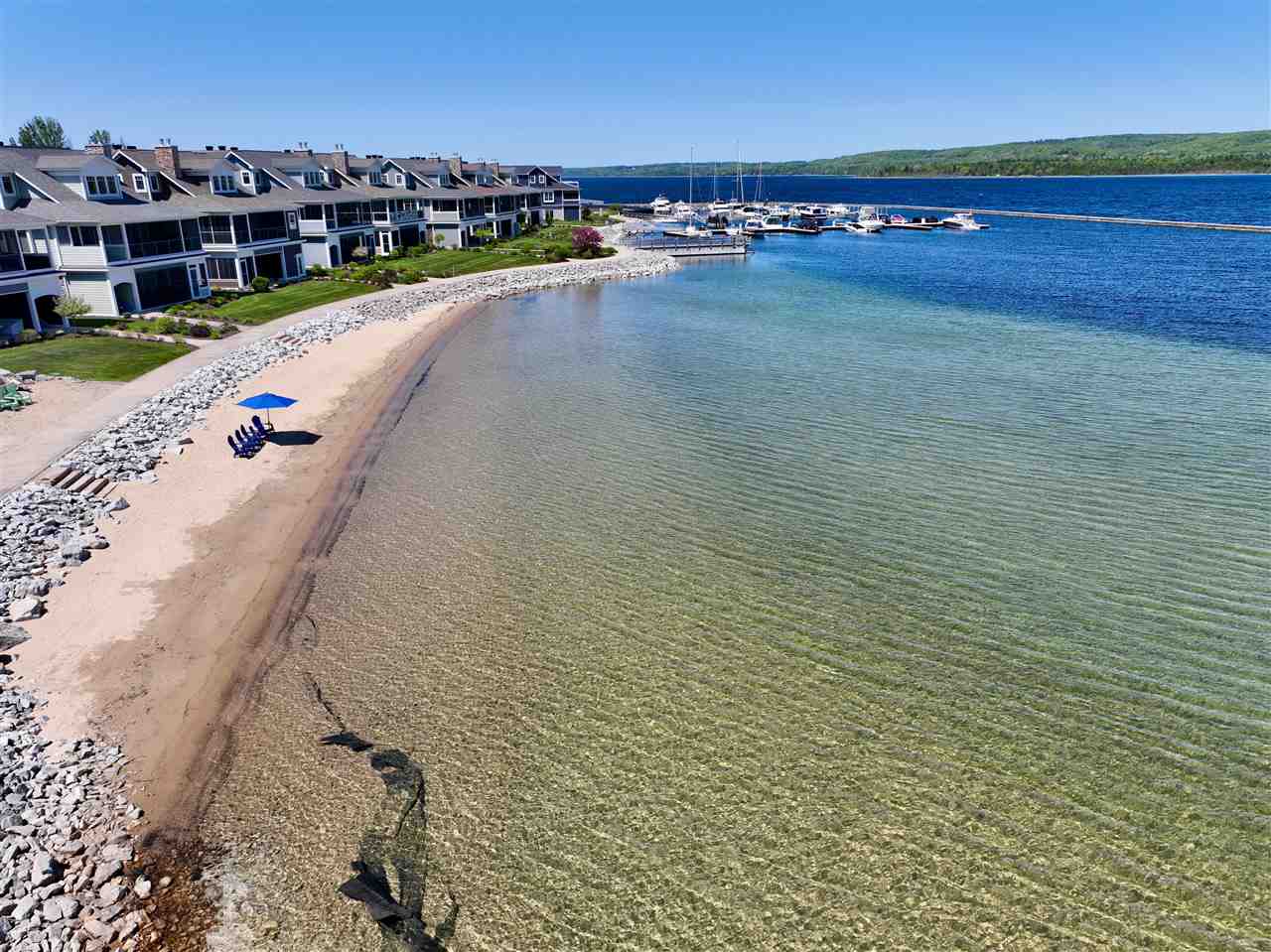 870 Pointe Drive Unit: 61